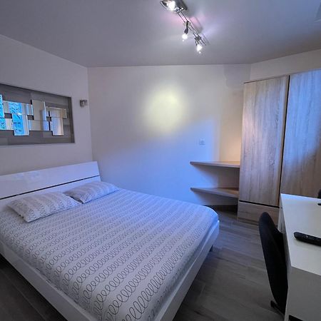 Résidence DESCHAMPS Montluçon Extérieur photo