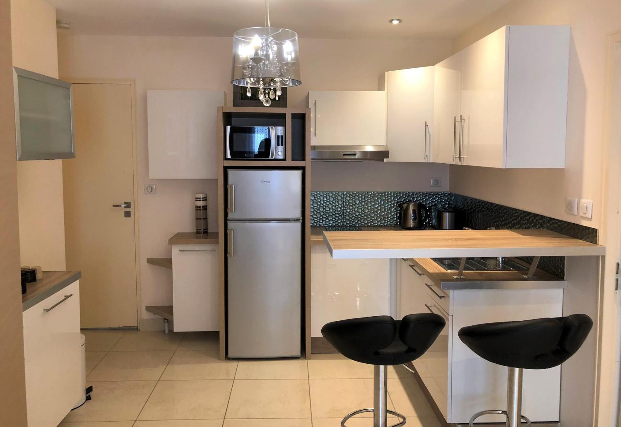 Résidence DESCHAMPS Montluçon Extérieur photo